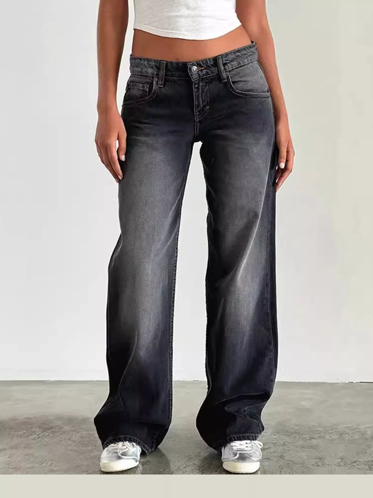 vintage wash low-rise wide-leg jeans | dropsona - neutral - usage example