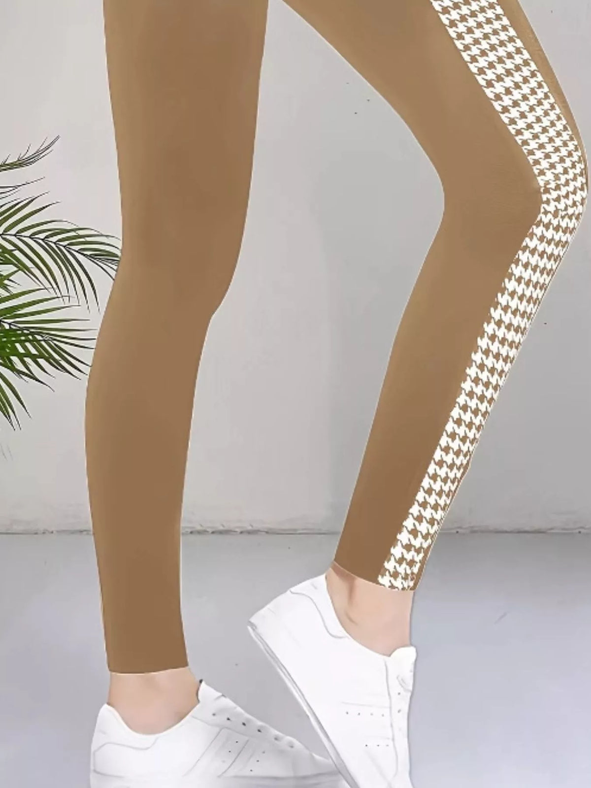 high-waisted side houndstooth active leggings | dropsona - neutral - usage example