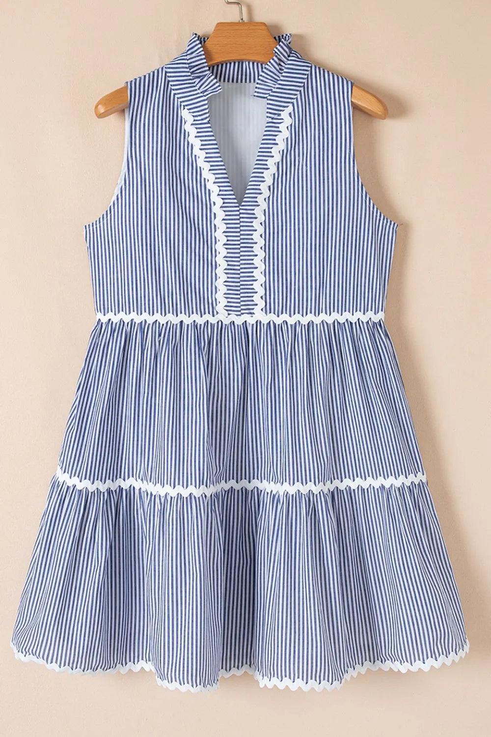stripe sleeveless notched ric rac mini dress - close-up detail