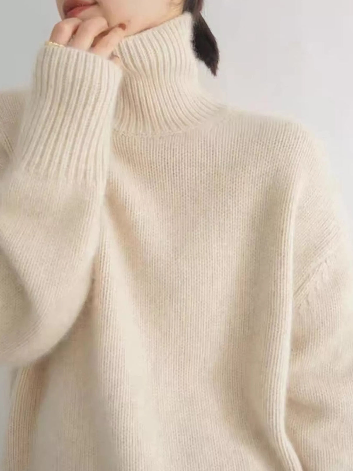 turtleneck dropped shoulder sweater | dropsona - neutral - size reference