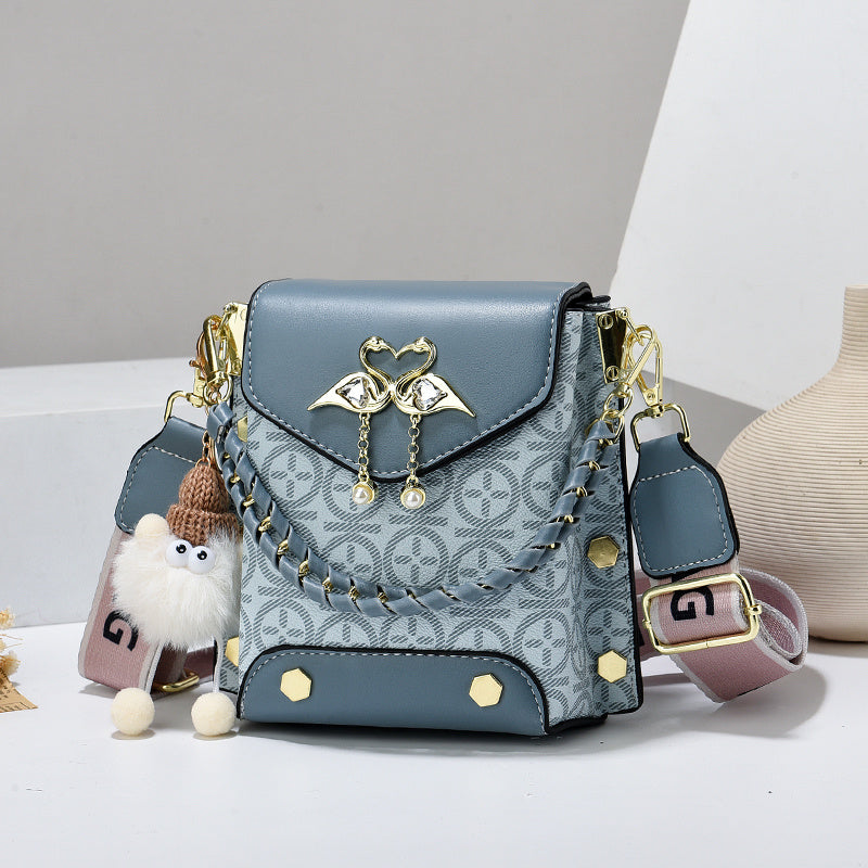 fashionable crossbody flip cover bag – ster number of | dropsona - neutral - packaging