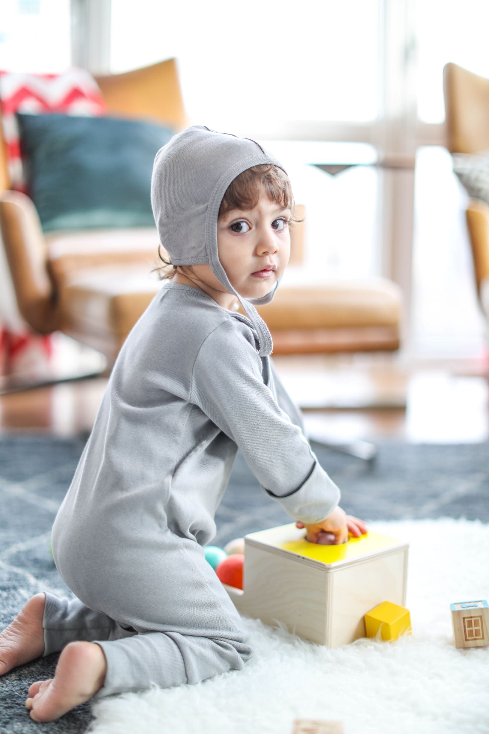 smart footed one-piece + bib - gray – a pj with an att | dropsona - neutral - everyday use