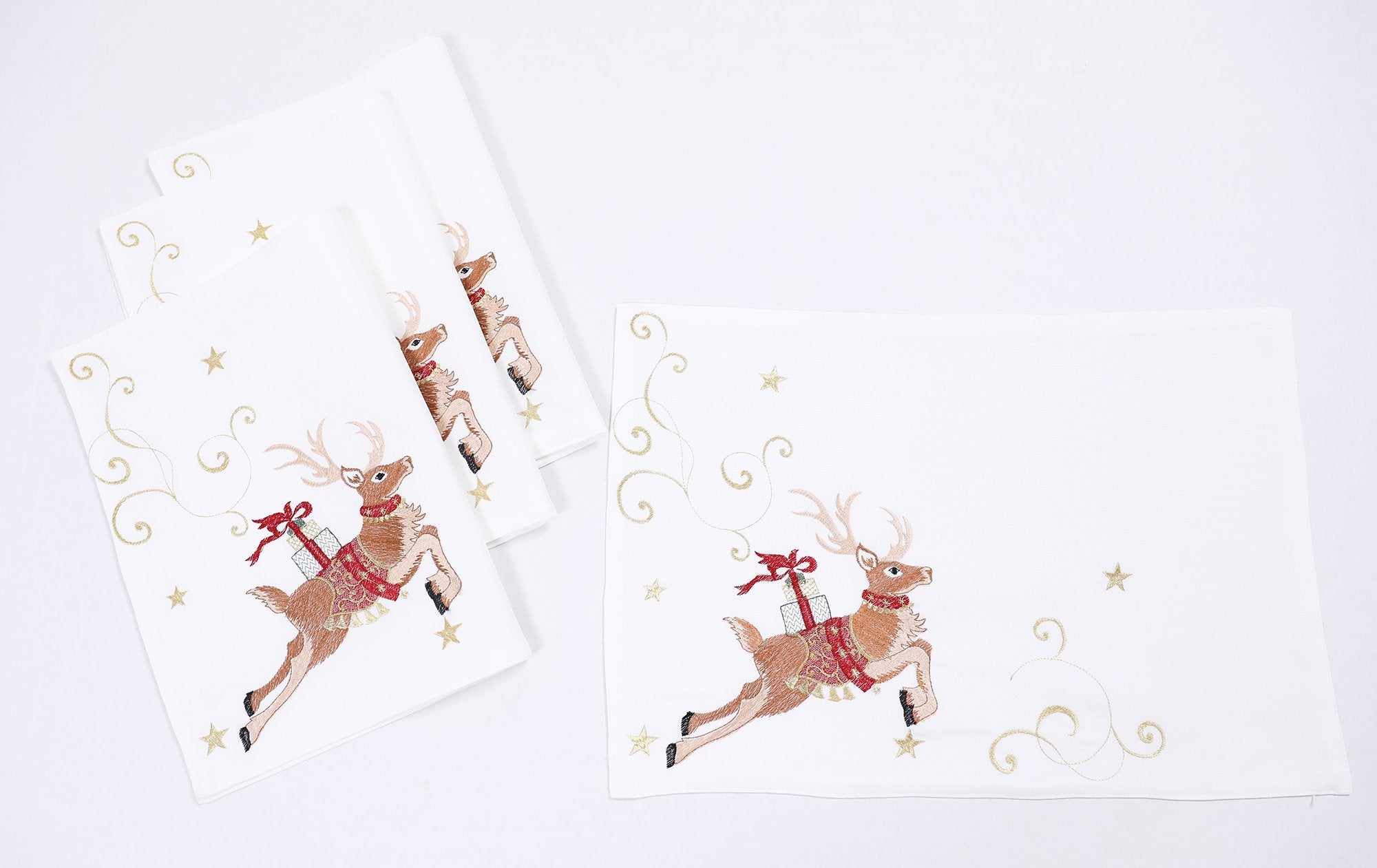 xd19820 festive reindeer christmas placemats set of 4 | dropsona - neutral - everyday use