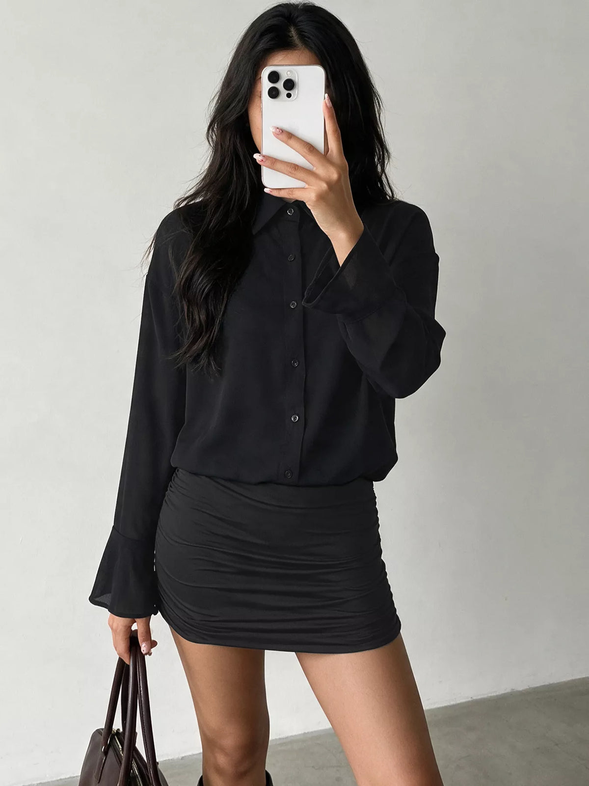 button front flounce sleeve bodycon shirt dress | dropsona - neutral - close-up detail