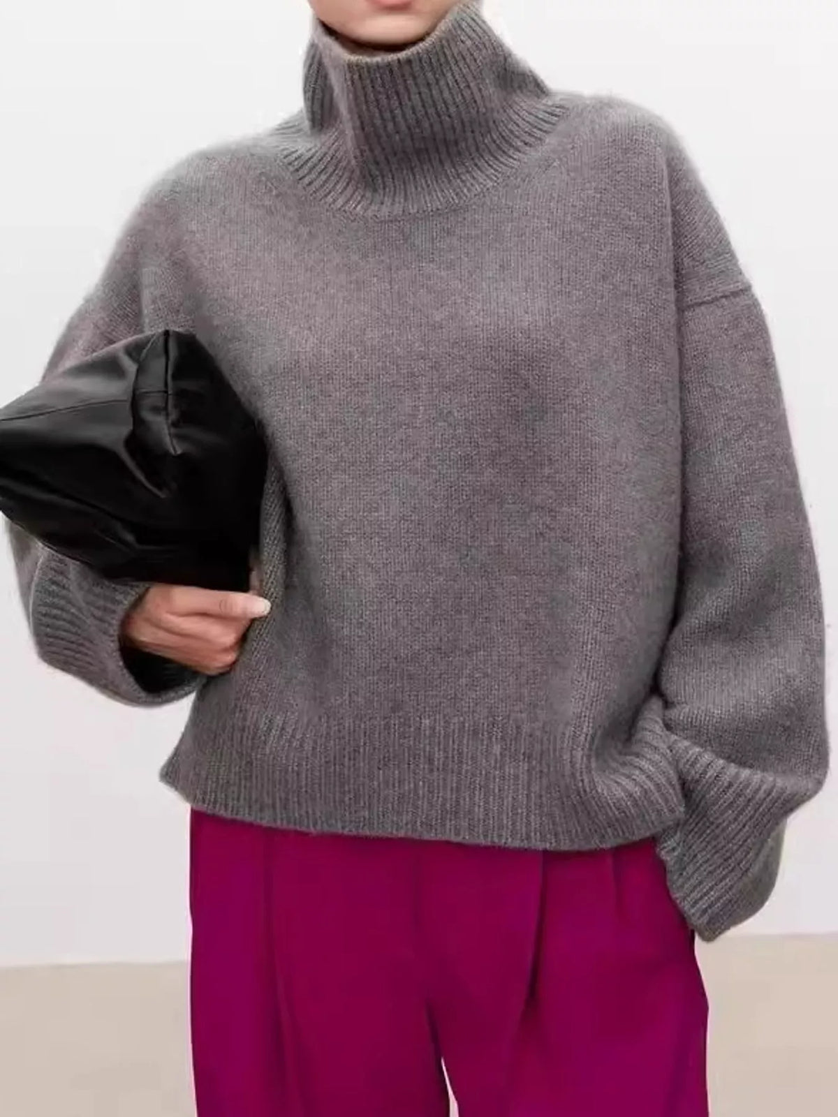 oversized turtleneck wool sweater | dropsona - neutral - usage example