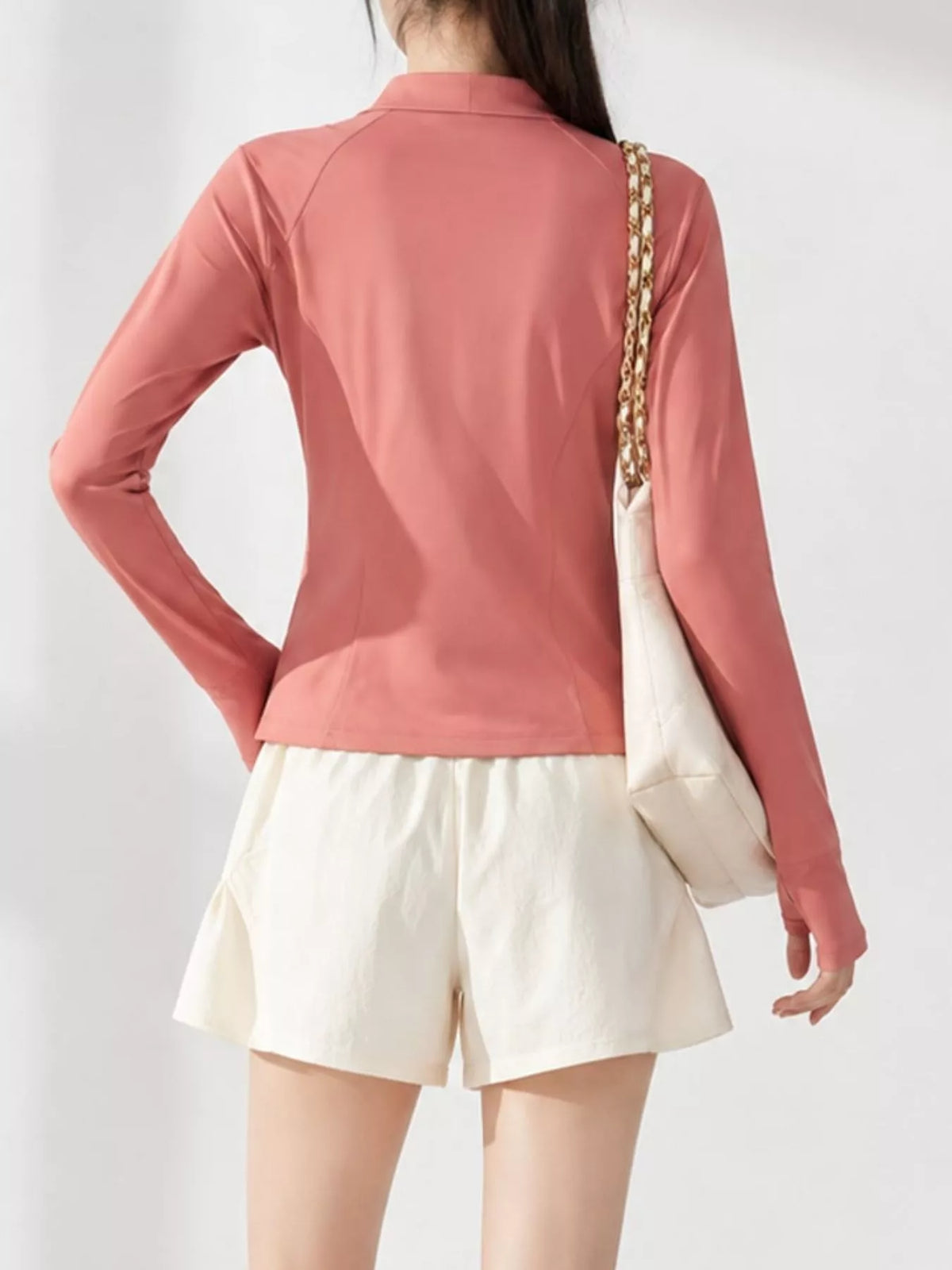 slim-fit quick-dry active outerwear | dropsona - neutral - close-up detail