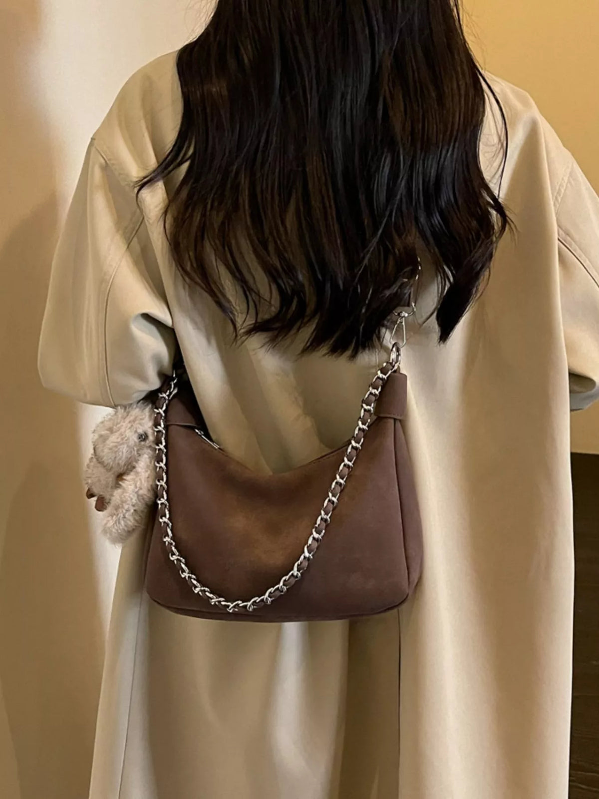 chain strap shoulder bag – stylish sling | dropsona - neutral - usage example