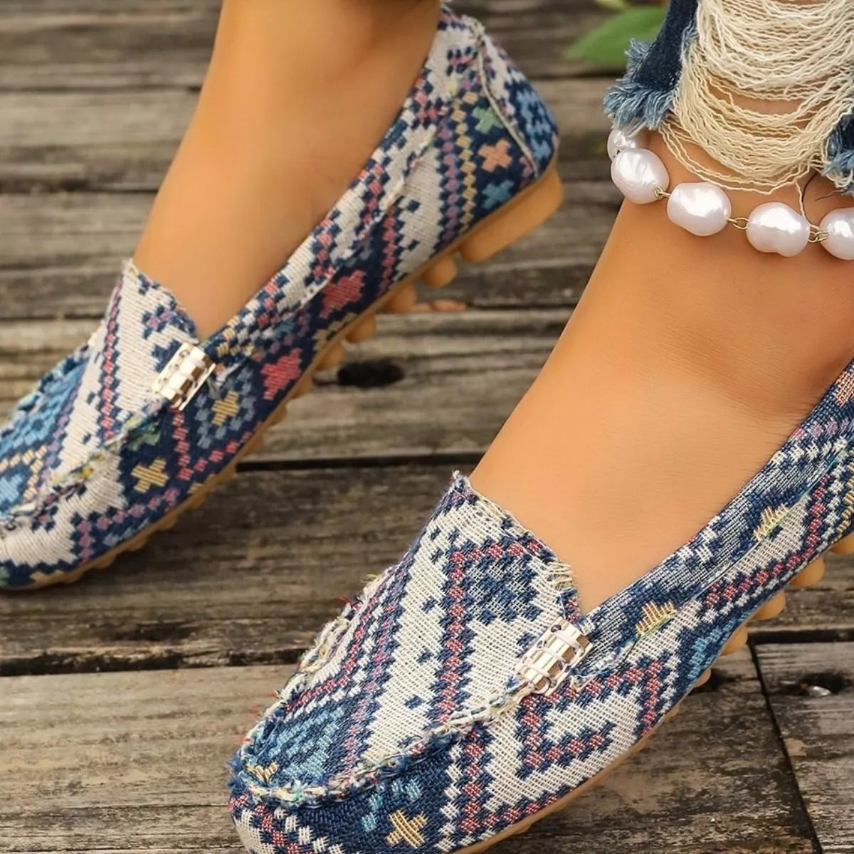 round toe slip-ons – mirage platform | dropsona - neutral - usage example