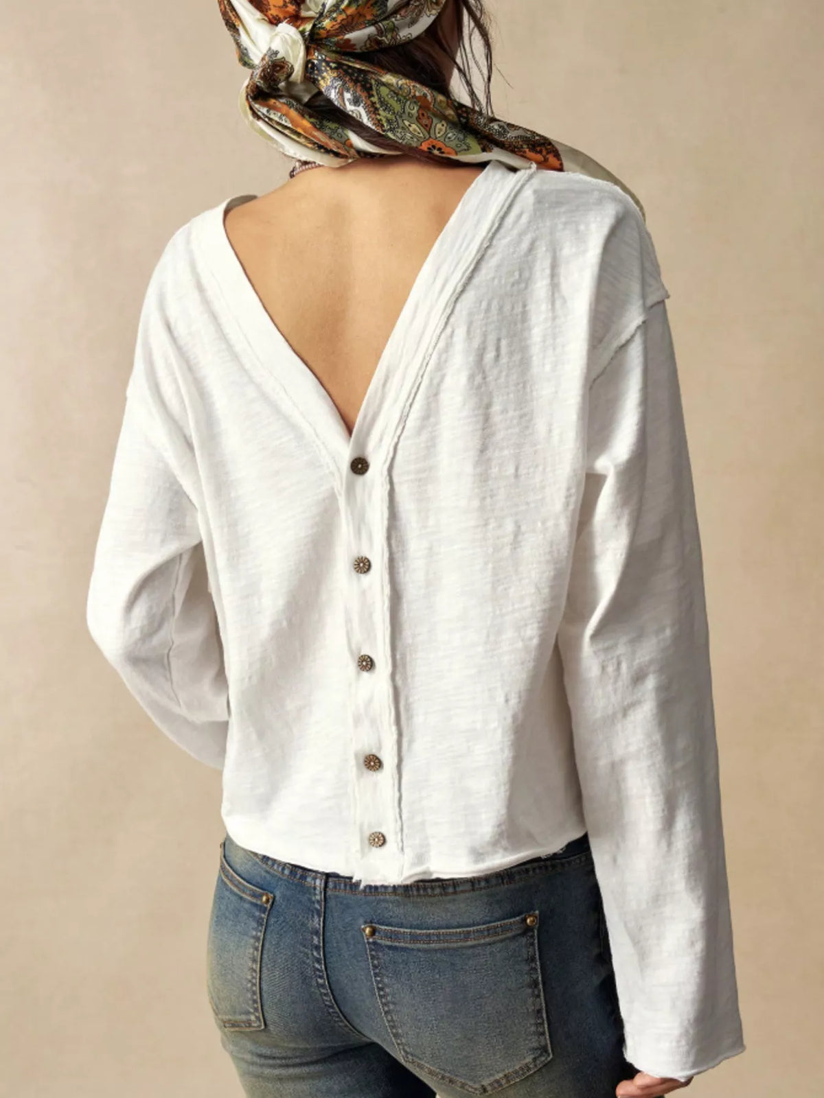 exposed seam long sleeve shirt with two way to wear | dropsona - neutral - close-up detail