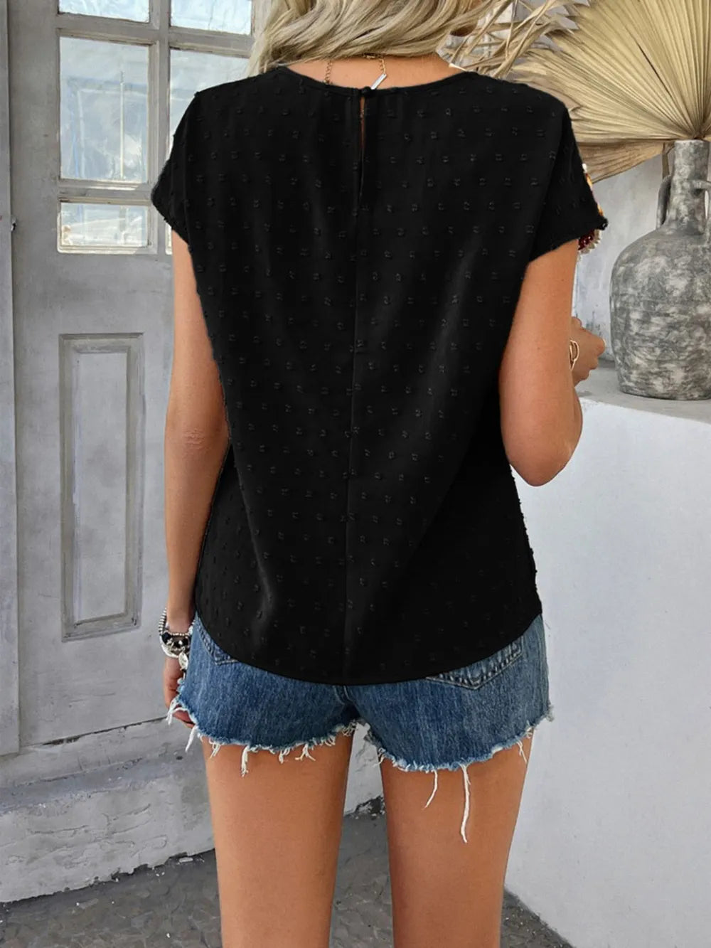 devine swiss dot round neck crochet short sleeve top - size reference