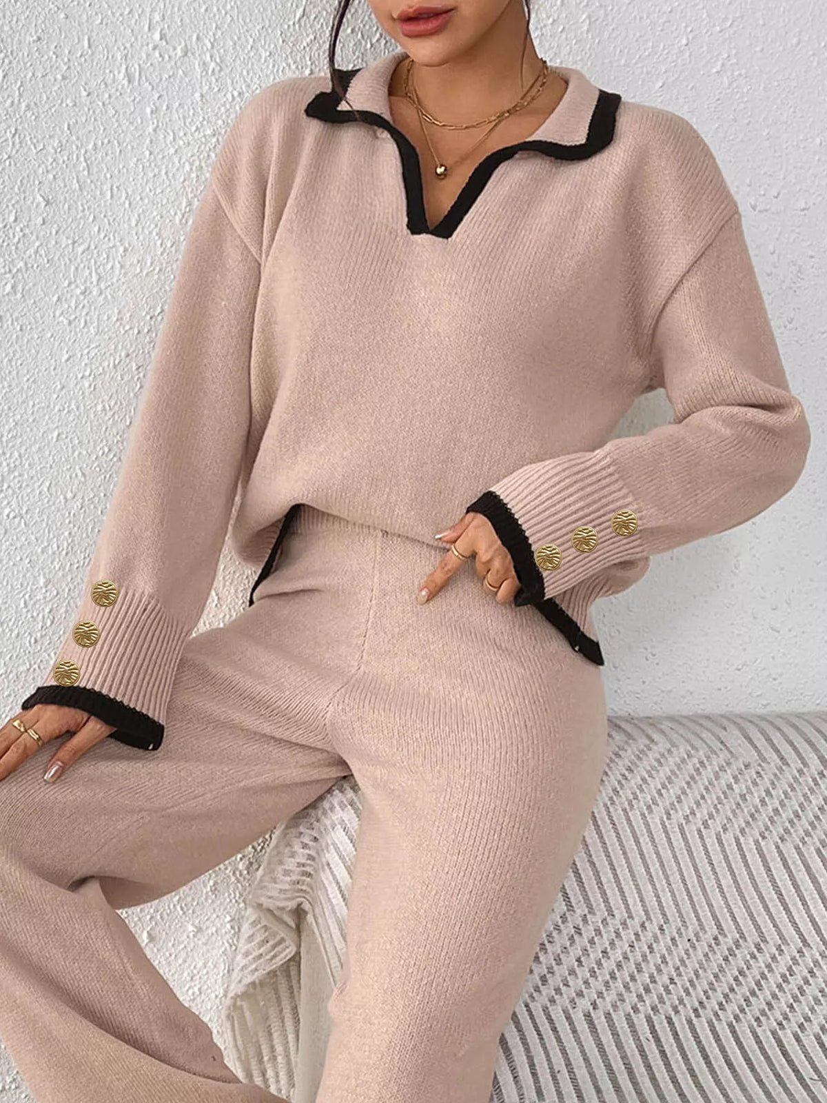 contrast trim polo collar sweater | dropsona - neutral - material texture