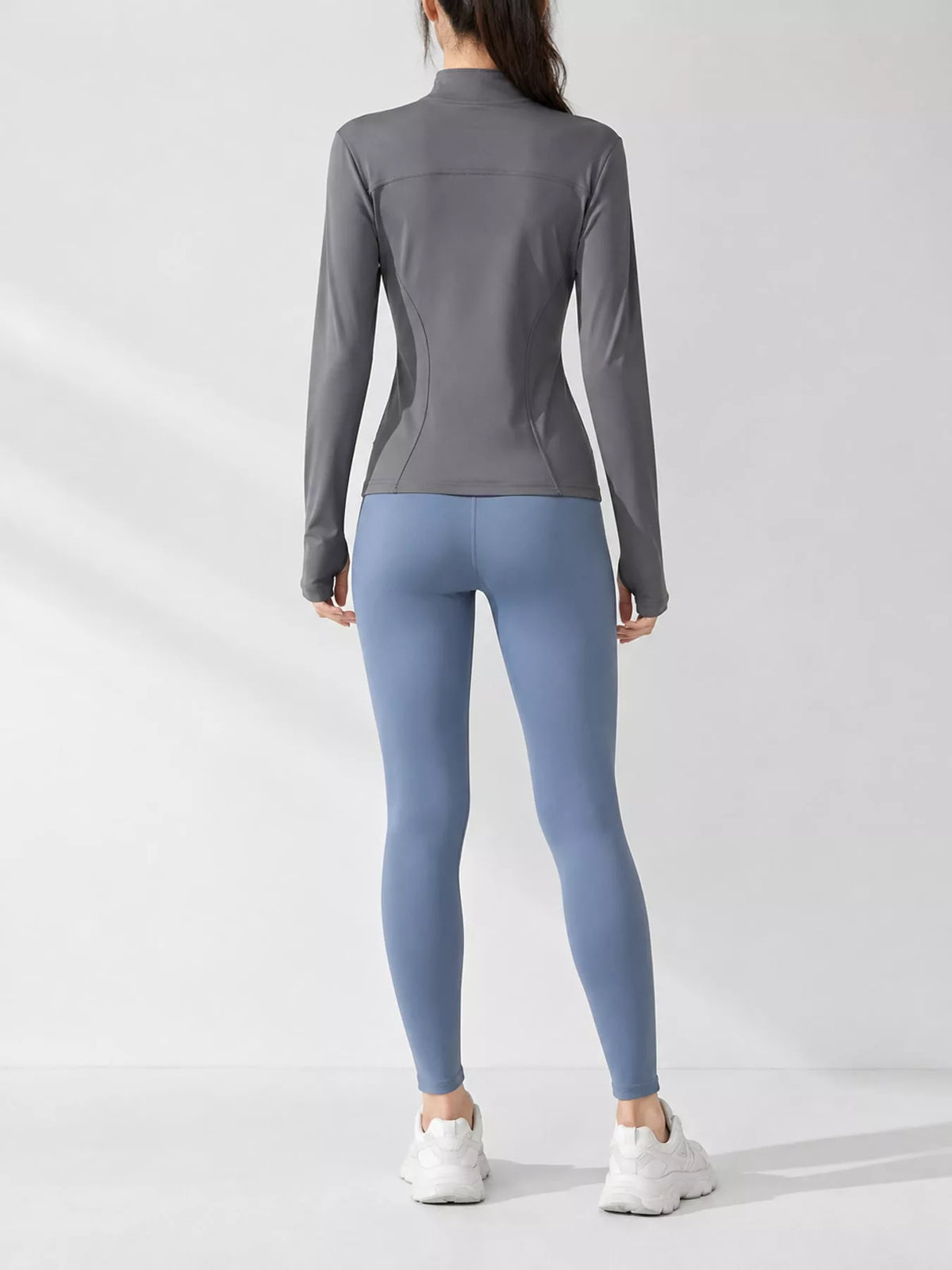slim-fit quick-dry active outerwear | dropsona - neutral - size reference