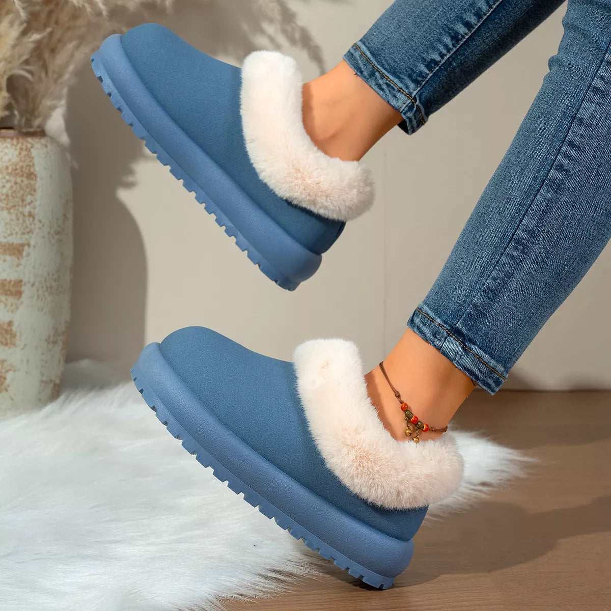 round toe plush-lined boots – dear monkey | dropsona - neutral - packaging