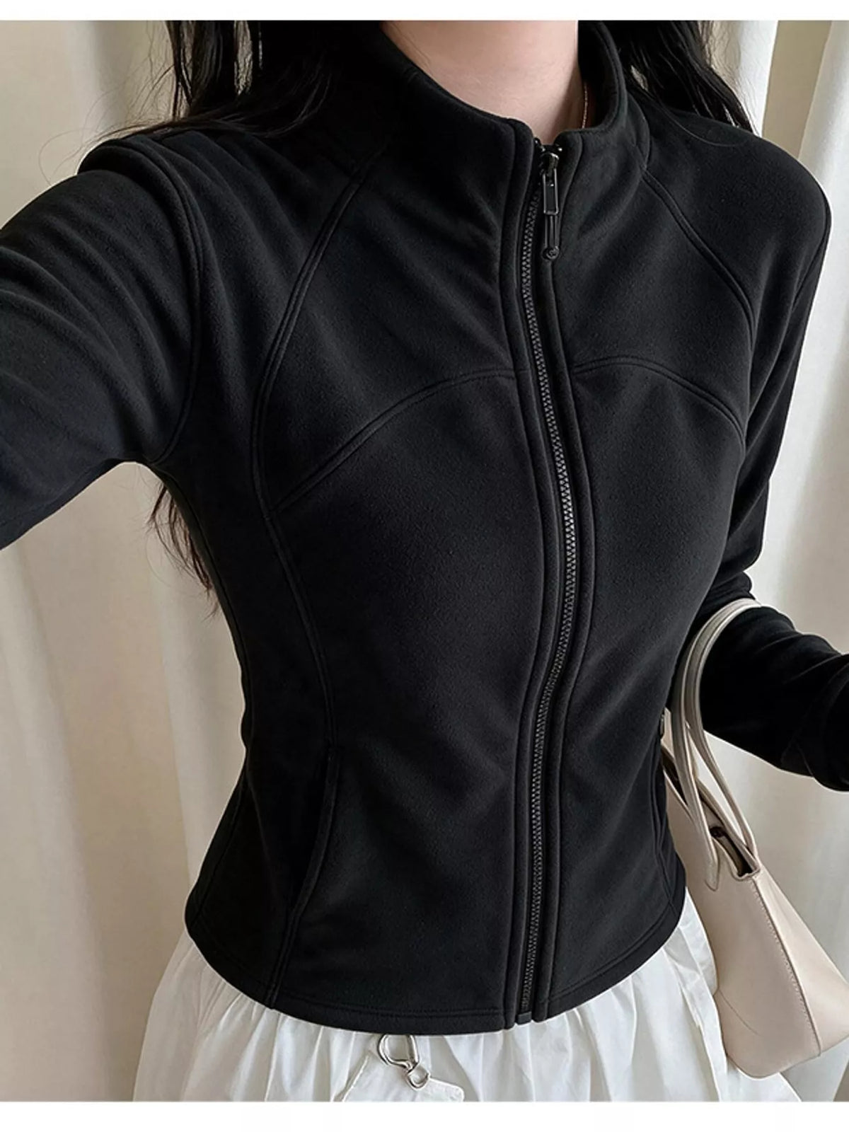 slim-fit full-zip active outerwear | dropsona - neutral - packaging