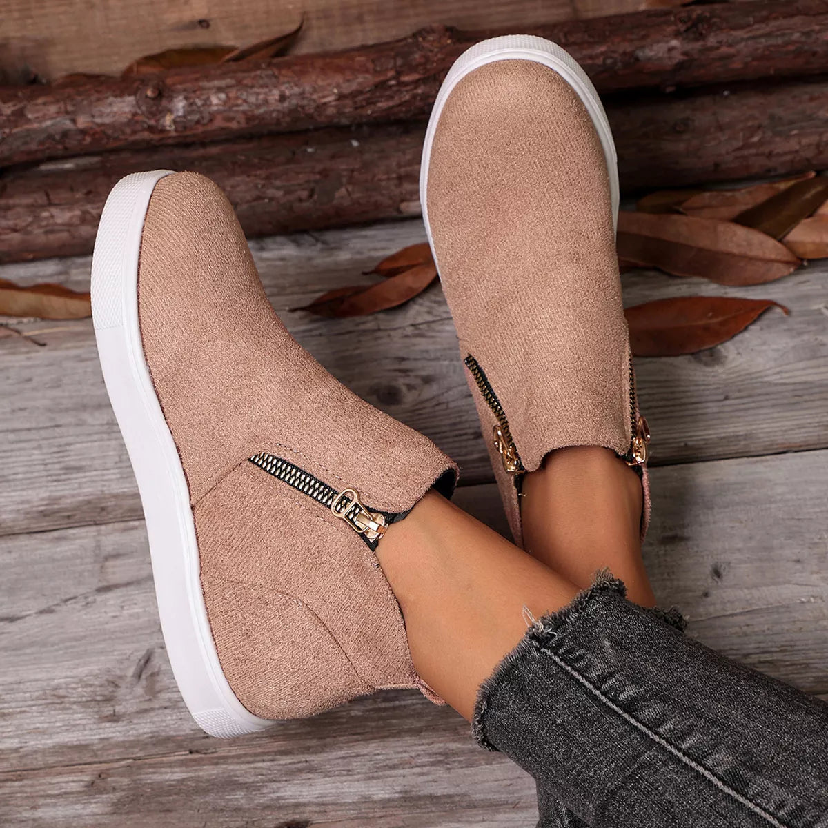 side zipper flat sneakers – modern steps | dropsona - neutral - material texture