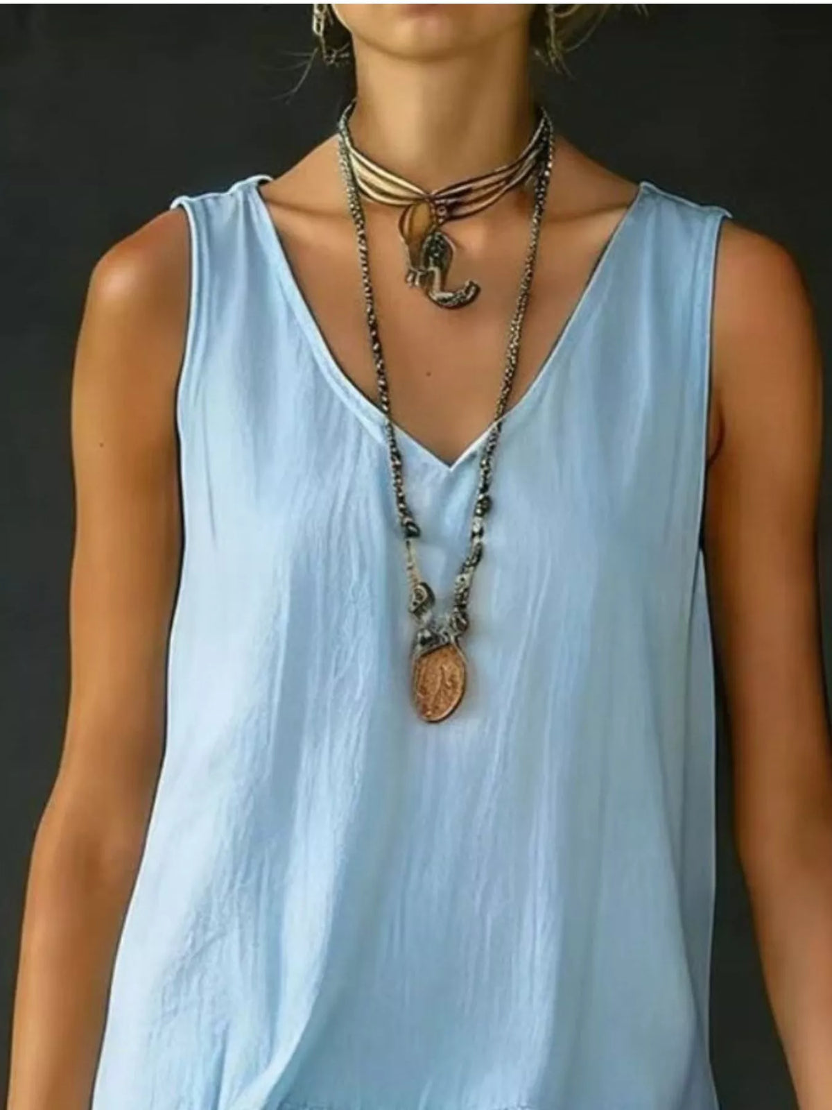 full size ruffled hem v-neck sleeveless dress plus size - close-up detail