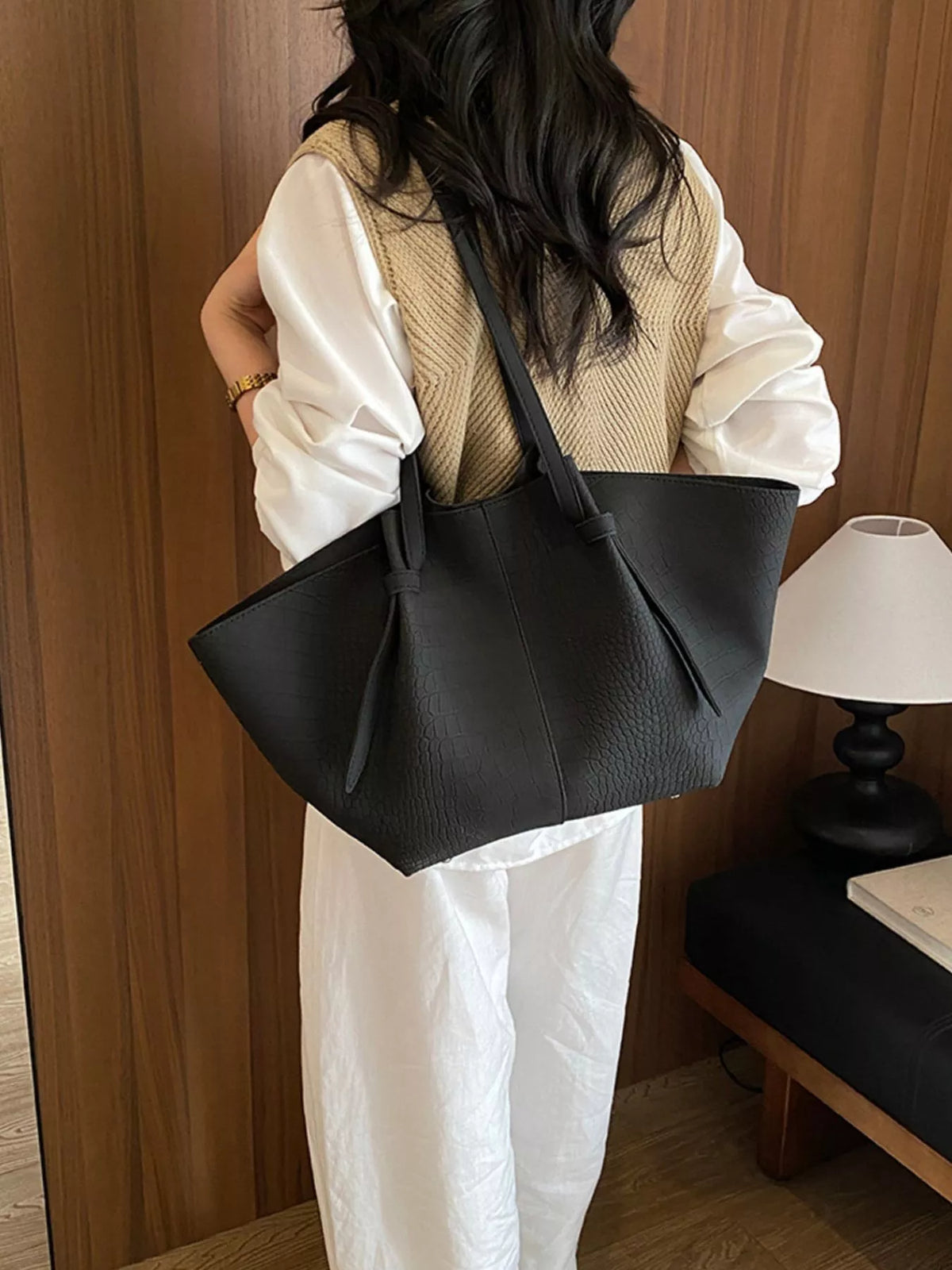 pu leather tote bag – stylish sling | dropsona - neutral - close-up detail