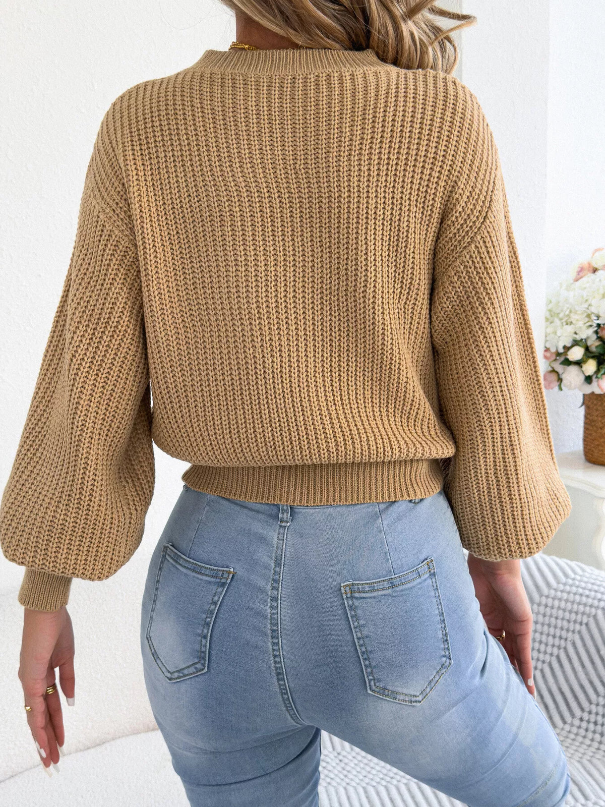 argyle pattern lantern sleeve knit sweater | dropsona - neutral - usage example
