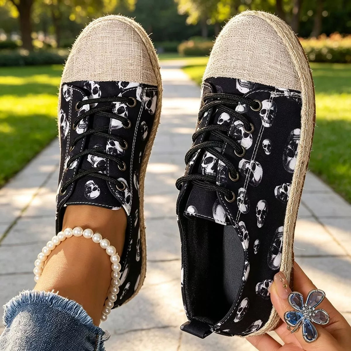 lace-up flat round-toe breathable sneakers | dropsona - neutral - usage example