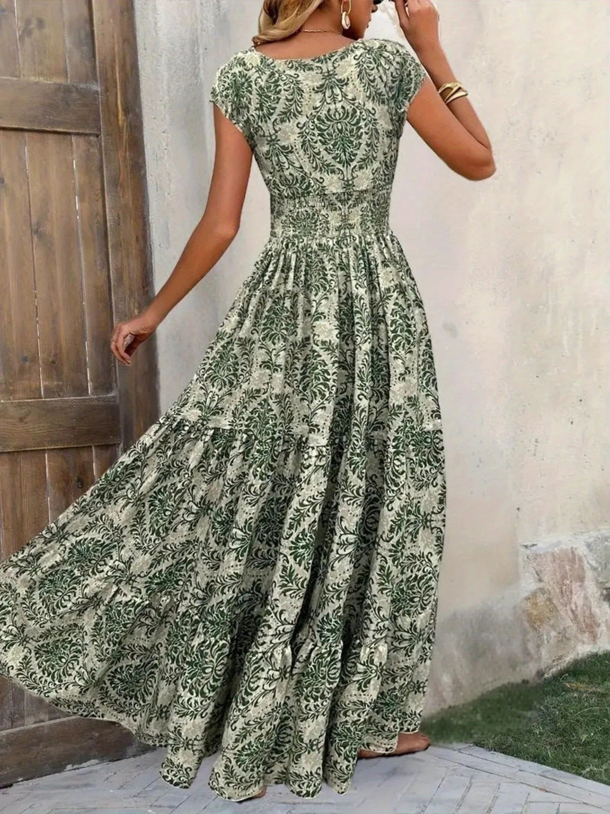 printed cap sleeve maxi dress – tiered,smocked | dropsona - neutral - size reference