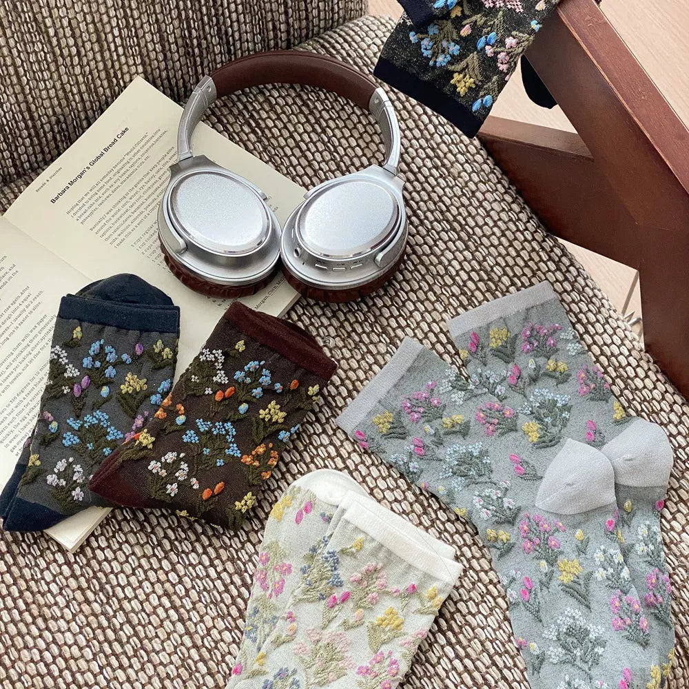 5 pair vintage floral embroidered crew socks – candy | dropsona - neutral - usage example