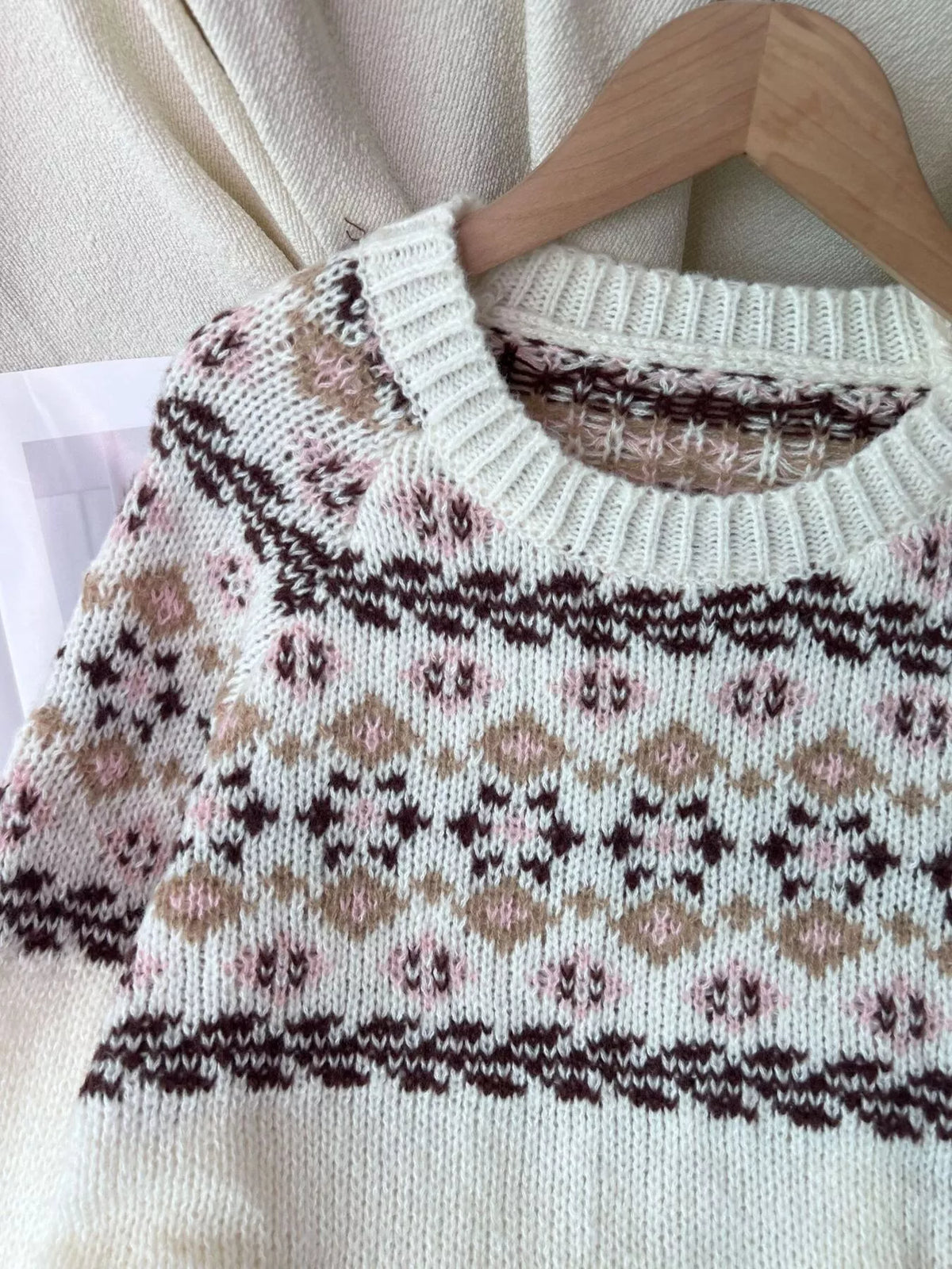 fair isle patterned round neck sweater – basic style | dropsona - neutral - usage example