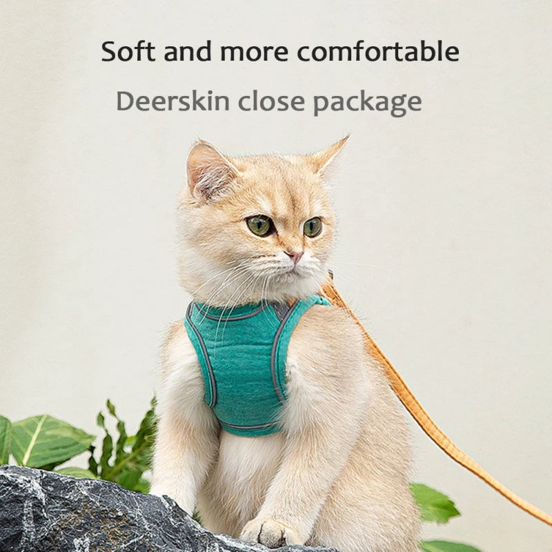 adjustable cat harness with leash set reflective vest | dropsona - neutral - close-up detail