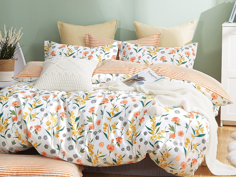 estella orange floral 100% cotton reversible comforter | dropsona - neutral - material texture