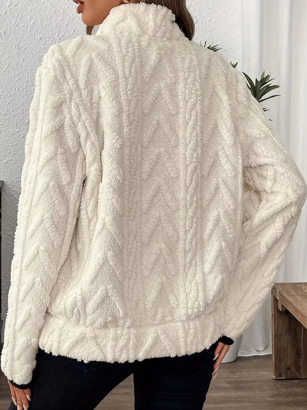 full size quarter-zip sherpa sweatshirt plus | dropsona - neutral - size reference