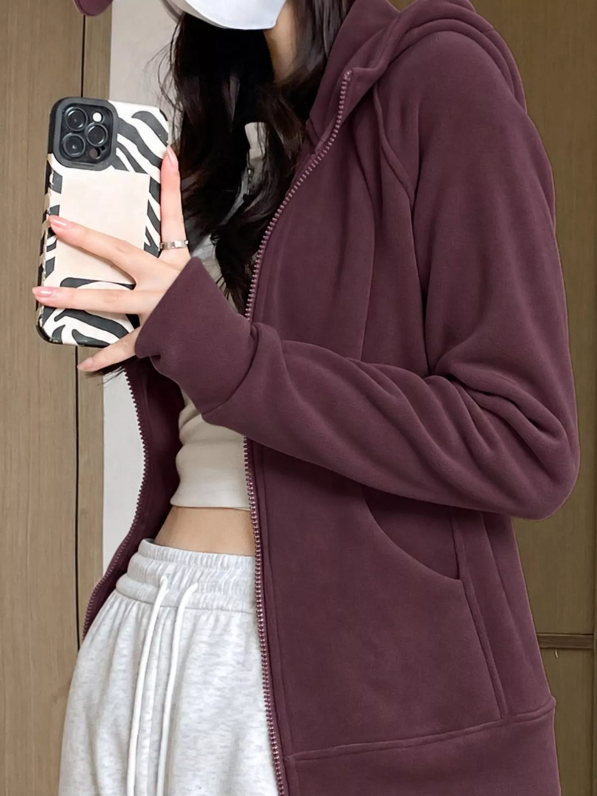 slim-fit full-zip thumb hole long sleeve hoodie with | dropsona - neutral - size reference