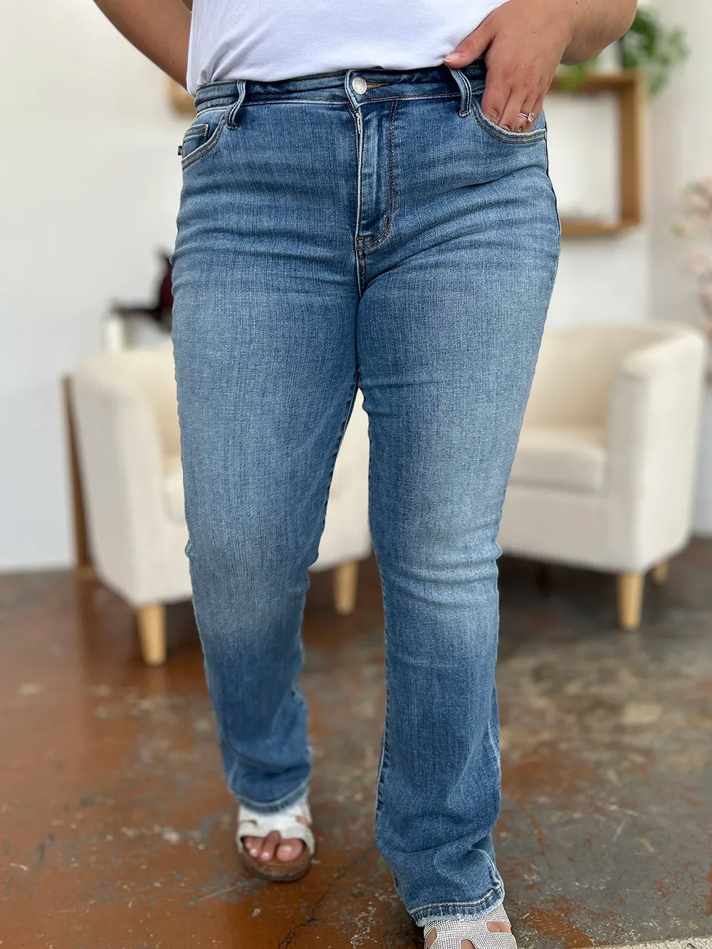 judy blue full size mid-rise waist straight jeans | dropsona - neutral - front view