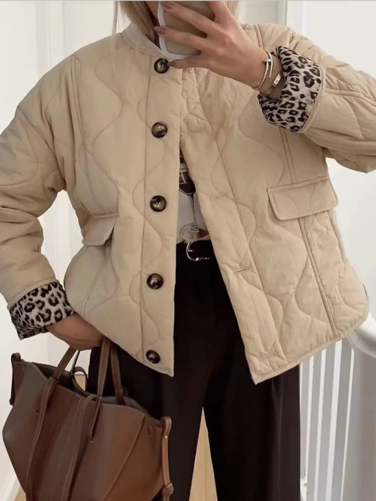 quilted button up jacket | dropsona polyester ≥95% - neutral - close-up detail