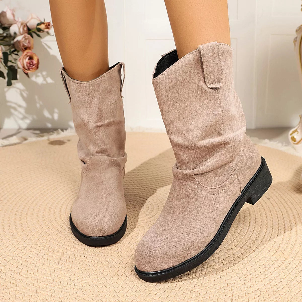 round toe slouchy boots – dear monkey | dropsona - neutral - close-up detail