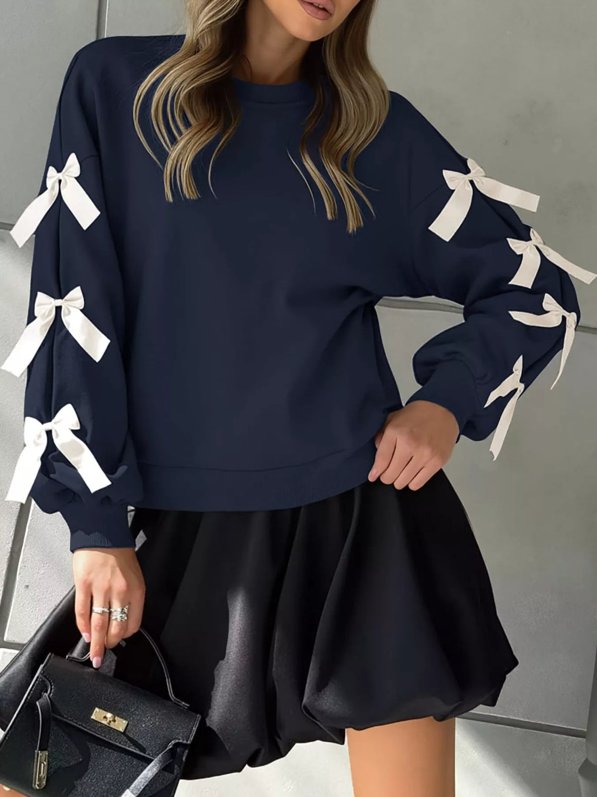 crew neck sweatshirt with decorative bow | dropsona - neutral - usage example