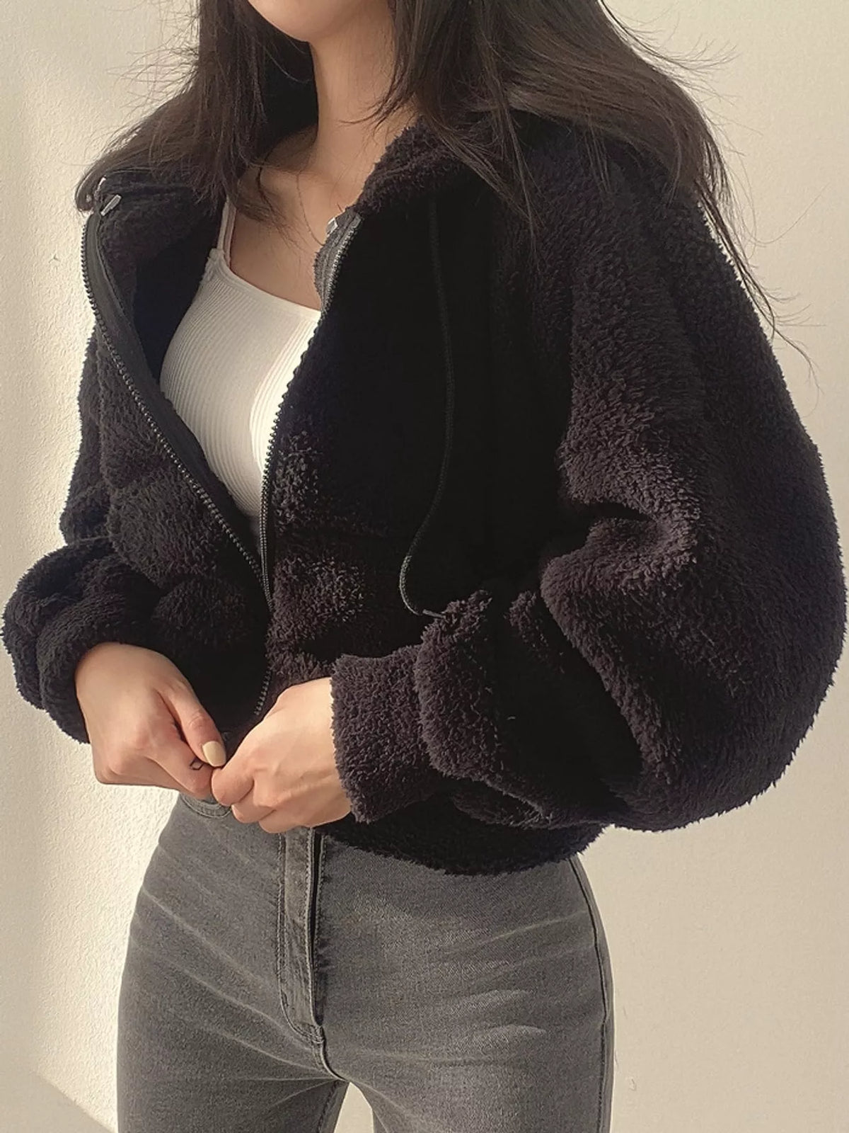 oversized sherpa zip-up hoodie | dropsona - neutral - close-up detail