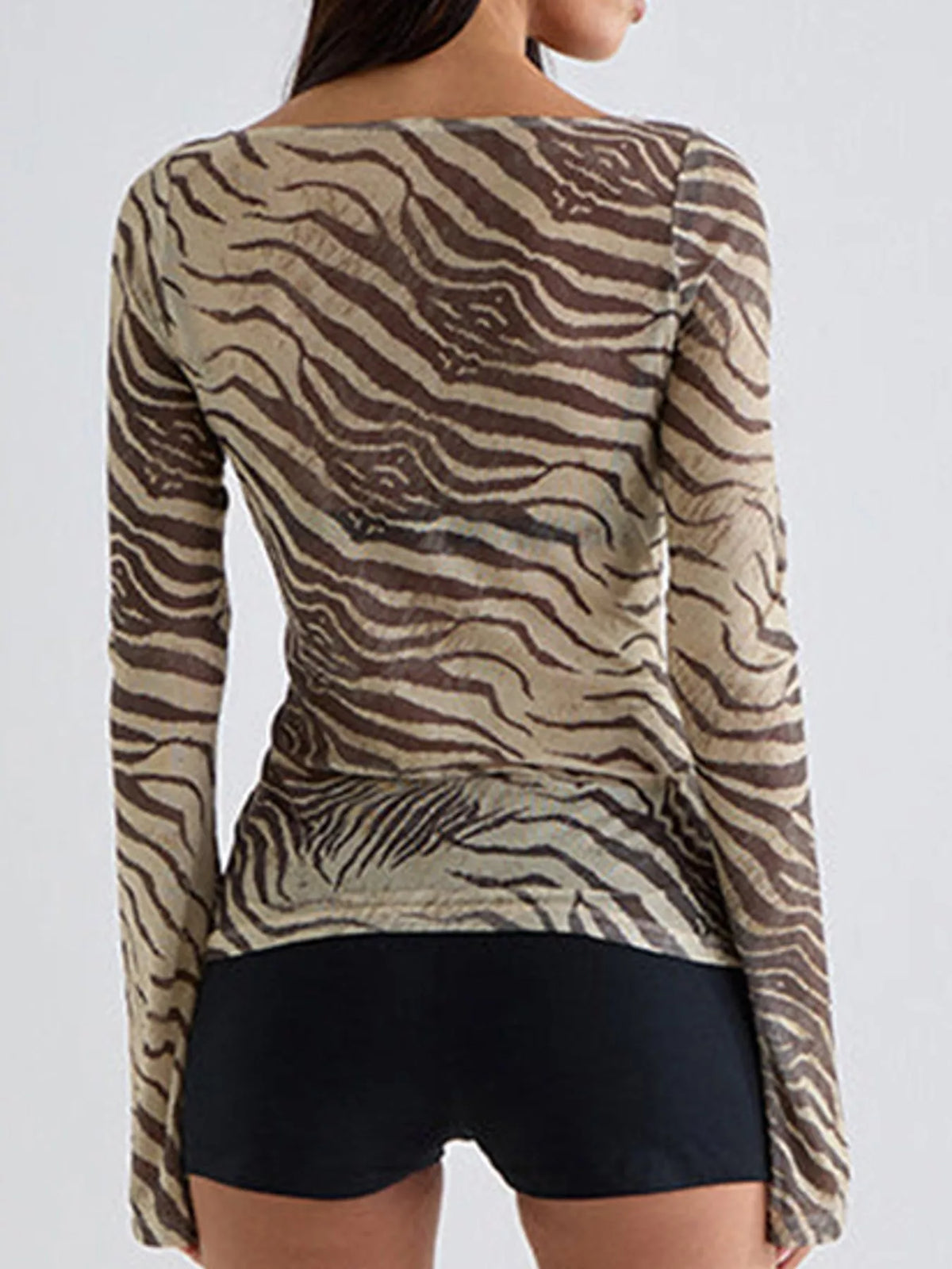printed long sleeve slim fit t-shirt – basic style | dropsona - neutral - material texture