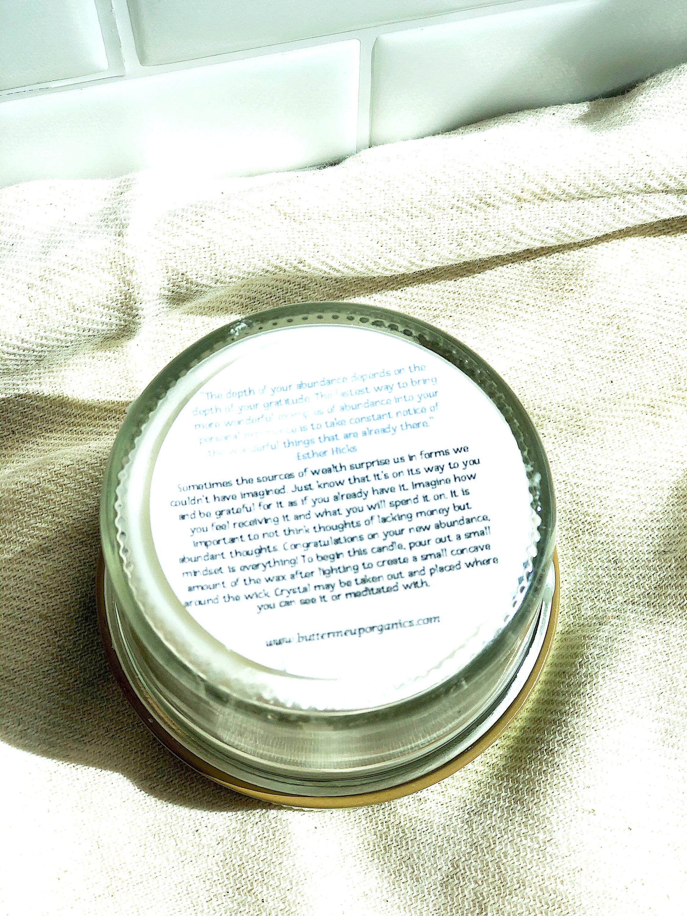 abundance candle / ritual intention | dropsona - neutral - material texture