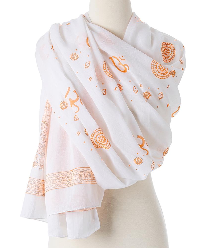 omsutra shanti paisley shawl – wrap yourself beautiful | dropsona - neutral - material texture
